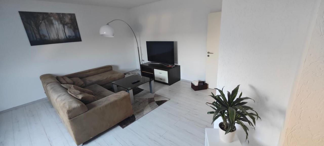 Urlaub Am Rhein Speyer Hockenheim Apartment Altlussheim Exterior foto